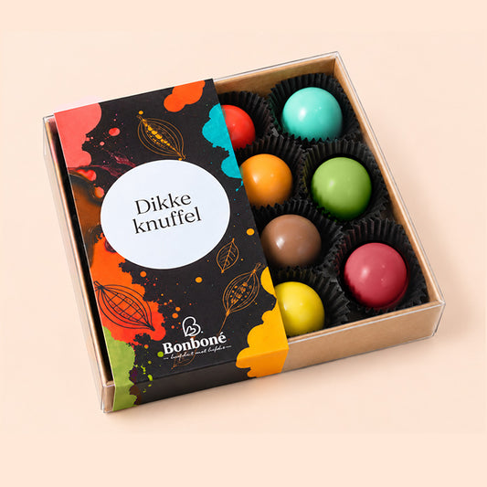 Luxe chocolade bonbons 12 stuks "Dikke knuffel"